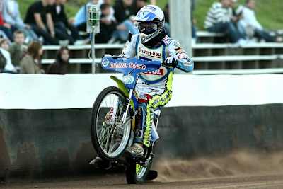 Ronny Weis unterhielt die Fans gut