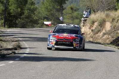 Loeb driftet auf Kurs zum 51. Triumph.