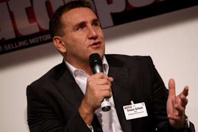 Simon Gillett muss heute bei Ecclestone antanzen