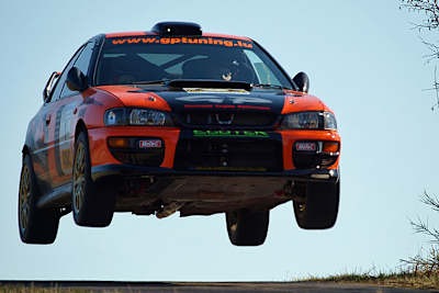 Gengler flog im Subaru zum Auftakt-Sieg