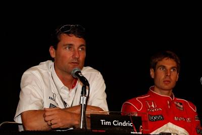 Tim Cindric (Penske) und Will Power verkünden Helios Rückkehr