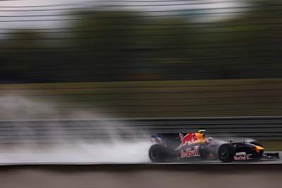 Sebastian Vettel im asiatischen Regen.