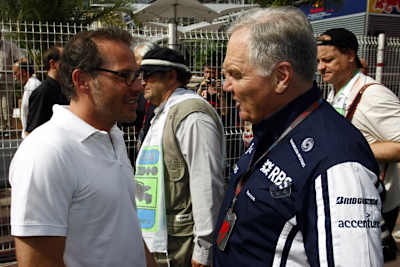 Villeneuve mit Patrick Head von Williams