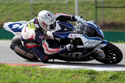 Senior-Champion Martin Mattivi mit seiner BMW beim Finale in Brünn