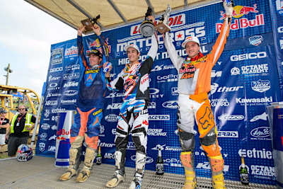KTM-Triumph: Marvin Musqin (M.) siegte vor Ken Roczen (re.) und Eli Tomac