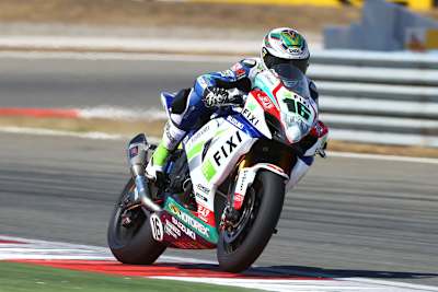 Jules Cluzel möchte Hilfe von seinem Teamkollegen