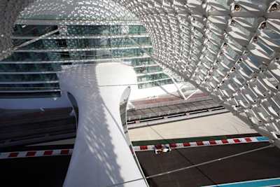 Mit 158 kg in die Eisen: Abu Dhabi