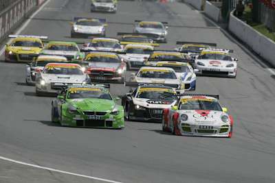 Bei 44 ist Schluss: Startfeld des ADAC GT Masters