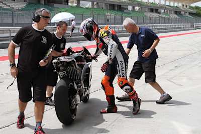 Kousuke Akiyoshi steigt auf die Gresini-Honda