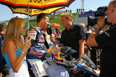 Eddi (rechts) interviewt Andi