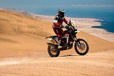 Joan Barreda gewinnt seine erste Etappe