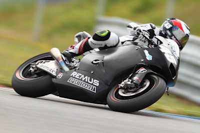 Martin Bauer auf der Suter-BMW in Brünn