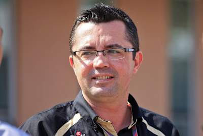 Boullier bekommt Flankenschutz bei Lotus