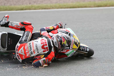 Stefan Bradl war Vierter, als er stürzte