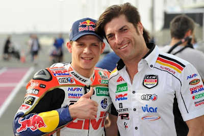 Stefan Bradl mit dem emsigen Oscar Haro