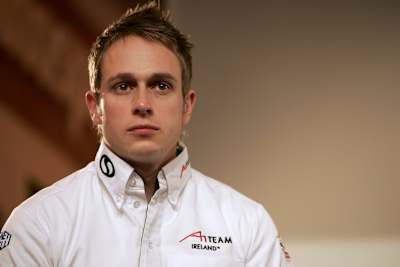 Adam Caroll hat einen neuen Job