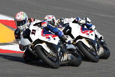 Troy Corser und Ruben Xaus im Parallelflug