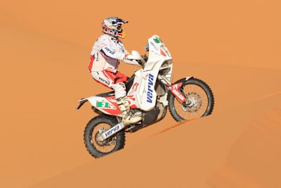 Jacek Czachor: Schneller Pole in der Wüste