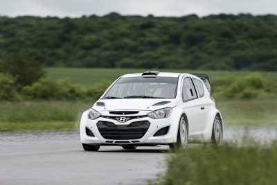 Der Hyundai i20 WRC beim ersten Test