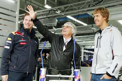 Ecclestone mit Champion Sebastian Vettel (re.)
