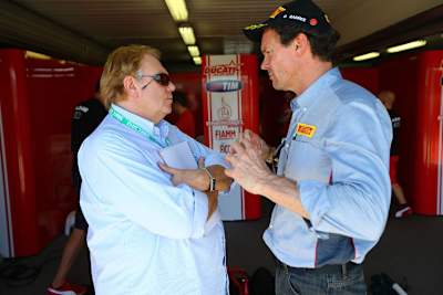 Giorgio Barbier (re.) hat viel zu erklären