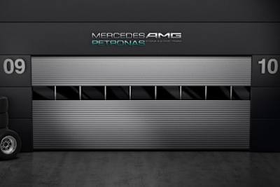 Hinter diesem virtuellen Tor verbirgt sich der neue Formel-1-Mercedes