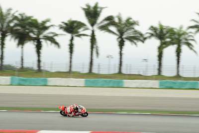 Jonas Folger: Heftiger Sturz in Misano