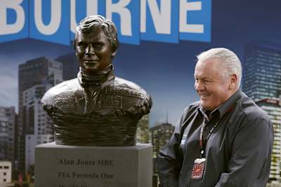 Alan Jones erhielt im März 2013 in Melbourne diese Ehrung