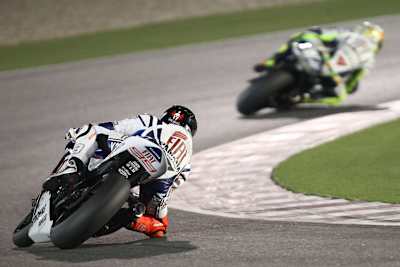 Seinem Teamkollegen Rossi konnt Lorenzo (vorn) nicht folgen