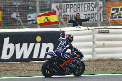 Jorge Lorenzo feiert seinen Sieg