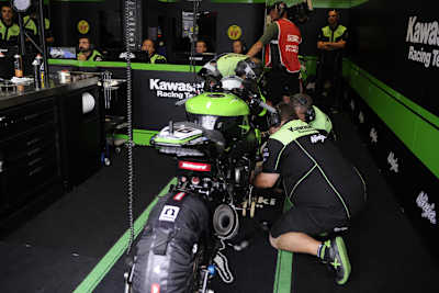 Kawasaki zeigt viel Einsatz in der Superbike-WM