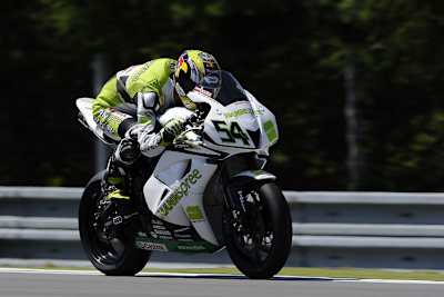 Sofuoglu präsentierte sich in Brünn gewohnt zweikampfstark