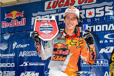 Ken Roczen: Laufsieg und die Red-Plate des Gesamtleaders verteidigt