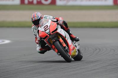 Leon Camier hatte im Warm-up das dickste Fell