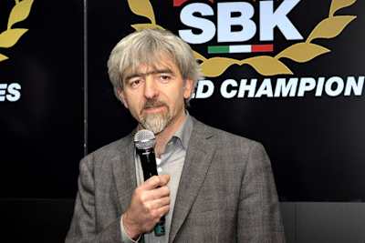 Luigi Dall 'Igna motiviert bei der Teampräsentation seine Piloten