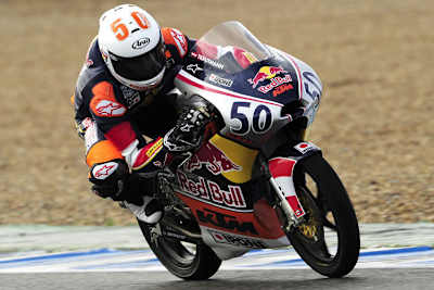 Lukas Trautmann im Regen auf der 250er