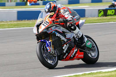 Mark Aitchison 2012 auf der Grillini-BMW