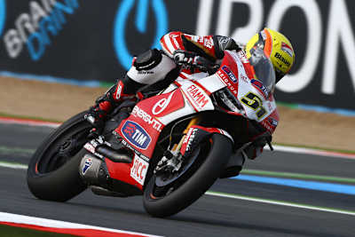 Michele Pirro stürzte in Magny-Cours insgesamt dreimal