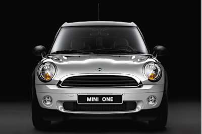 Das Serienmodell als Basis für den Rallye-Mini