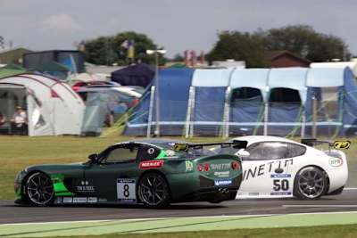 Newey und Draper beim Crash in Snetteron