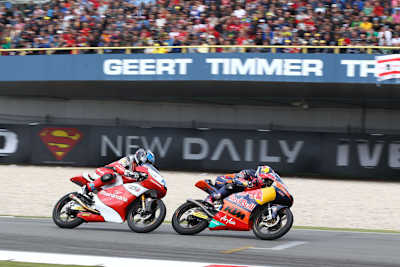 Assen: Miguel Oliveira hinter WM-Leader Luis Salom (KTM)