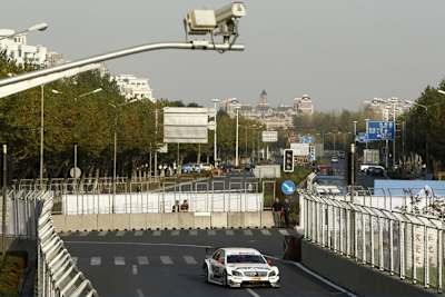 Paul Di Resta Schnellster im zweiten freien Training