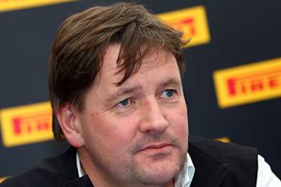 Hembery rechnet mit zwei Boxenstopps