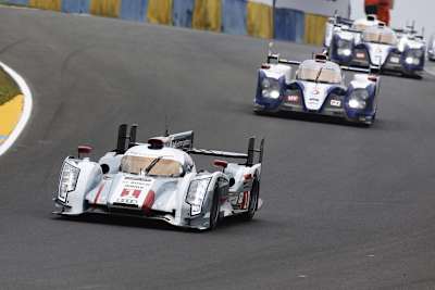 Probleme für die #1, Audi hat nun zwei Toyota im Nacken