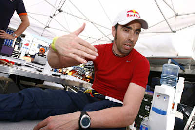 Nani Romas Suche hat ein Ende