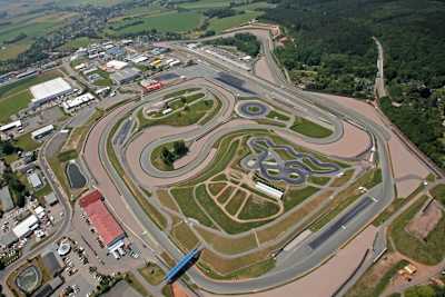 Zu kaum einer anderen Rennstrecke strömen so viele Fans wie auf den Sachsenring