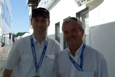 Jürgen Klimkre (li.) und Dieter König kämpfen für das Dreieck