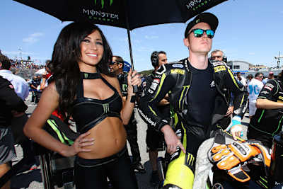 Bradley Smith tritt auch 2014 für Tech3-Yamaha an