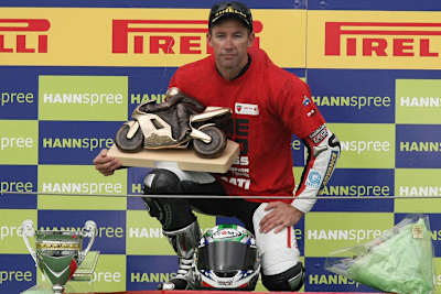 Troy Bayliss 2008 bei seinem dritten Superbike-Titel