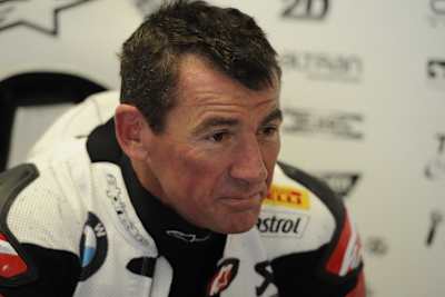 Troy Corser ist hart im Nehmen
